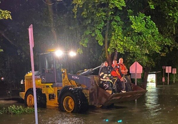 2bf3f3ec 4bf2 4cfc 95ce 01f57a8caf32 2bf3f3ec 4bf2 4cfc 95ce 01f57a8caf32